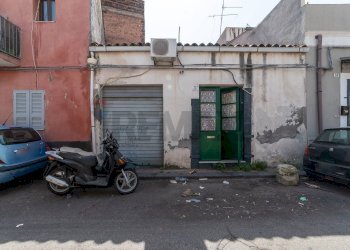 Edificio all\'aperto - Casa indipendente Via Testulla, Catania - foto 5