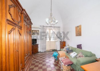 Soggiorno - Casa indipendente Via Testulla, Catania - foto 11