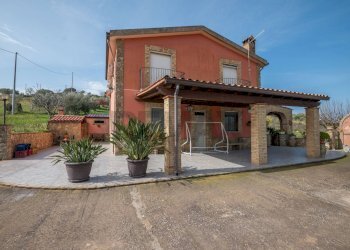 Casa all\'aperto - Villa contrada malcristiano, Piazza Armerina - foto 2