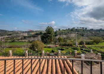 Vista delle montagne - Villa contrada malcristiano, Piazza Armerina - foto 13