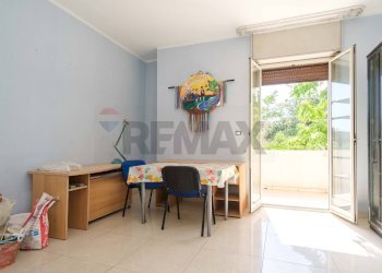 Sala da pranzo - Apartment via Vittorio Veneto
 
6, San Pietro Clarenza - photo 3