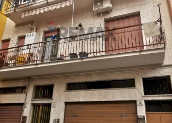 Edificio all\'aperto - Appartamento cortile purità
 
9, Bronte - foto 1