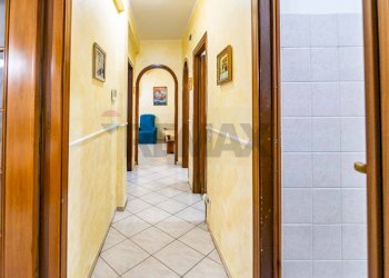 Hall / corridoio - Quadrilocale via Del Frantoio
 
42, Catania - foto 4