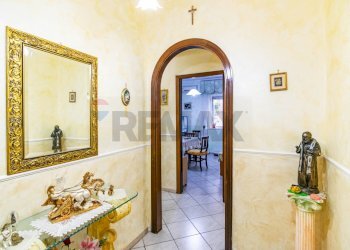 Hall / corridoio - Quadrilocale via Del Frantoio
 
42, Catania - foto 6