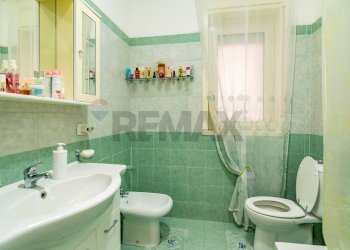 Bagno - Quadrilocale via Del Frantoio
 
42, Catania - foto 15
