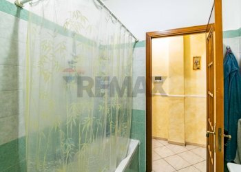 Bagno - Quadrilocale via Del Frantoio
 
42, Catania - foto 16