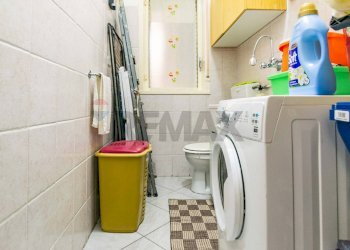 Lavanderia - Quadrilocale via Del Frantoio
 
42, Catania - foto 18