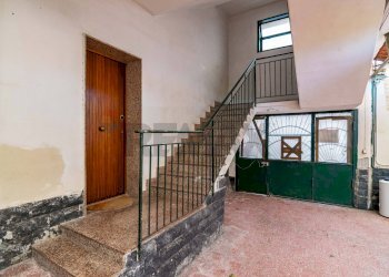 Scale - Quadrilocale via Del Frantoio
 
42, Catania - foto 22