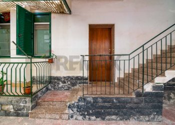 Scale - Quadrilocale via Del Frantoio
 
42, Catania - foto 23