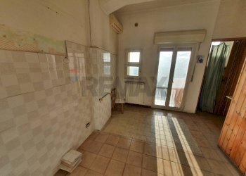 Stanza vuota - Bilocale viale autonomia
 
83, Caltagirone - foto 2