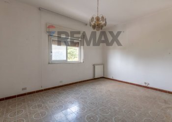 Stanza vuota - Two-room apartment viale autonomia
 
83, Caltagirone - photo 9
