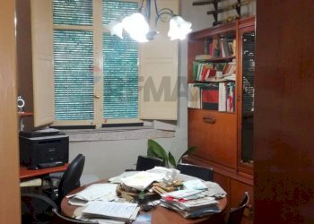 Sala da pranzo - Casa indipendente Via Acquedotto Greco
 
230, Catania - foto 16