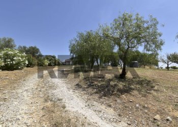 Giardino - Villa contrada ferrante
 
sn, Aidone - photo 1