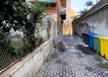 Edificio all\'aperto - Quadrilocale Via Regina Bianca
 
93, Catania - foto 6