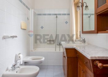 Bagno - Appartamento Via San Gregorio
 
3, Sant'Agata Li Battiati - foto 28