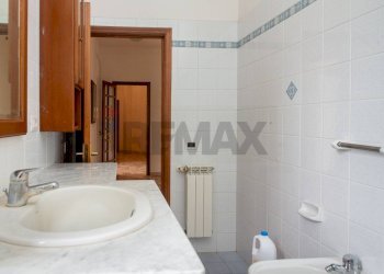 Bagno - Appartamento Via San Gregorio
 
3, Sant'Agata Li Battiati - foto 29