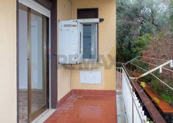 Balcone - Appartamento Via San Gregorio
 
3, Sant'Agata Li Battiati - foto 33