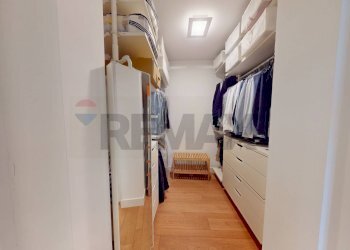 Cabina armadio - Trilocale via Giuseppe Giusti
 
28, Rodano - foto 14