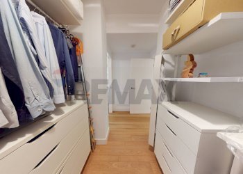 Cabina armadio - Trilocale via Giuseppe Giusti
 
28, Rodano - foto 15