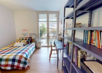 Camera / camera da letto - Trilocale via Giuseppe Giusti
 
28, Rodano - foto 22