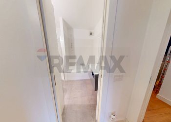 Hall / corridoio - Trilocale via Giuseppe Giusti
 
28, Rodano - foto 24