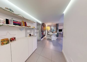 Hall / corridoio - Trilocale via Giuseppe Giusti
 
28, Rodano - foto 24