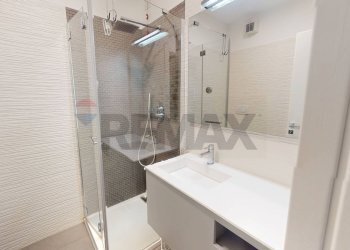 Bagno - Trilocale via Giuseppe Giusti
 
28, Rodano - foto 41