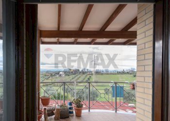 Balcone - Quadrilocale Via la croce
 
41, Monte San Vito - foto 7