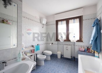 Bagno - Quadrilocale Via la croce
 
41, Monte San Vito - foto 17