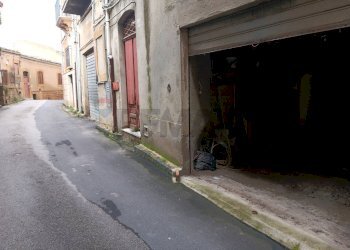 Edificio all\'aperto - Independent house Via Roxas
 
4, Calascibetta - photo 20