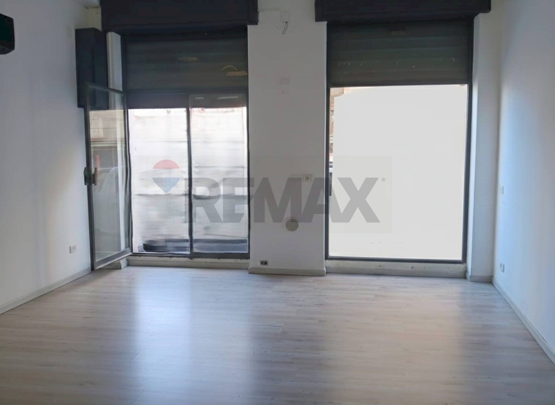 Stanza vuota - Commercial Premises Via Roma
 
449, Enna - photo 2