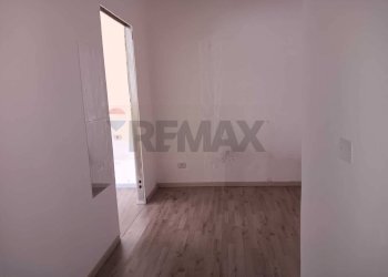 Stanza vuota - Locale Commerciale Via Roma
 
449, Enna - foto 12