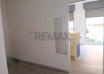 Stanza vuota - Locale Commerciale Via Roma
 
449, Enna - foto 13