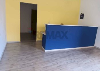 Stanza vuota - Locale Commerciale Via Roma
 
449, Enna - foto 16