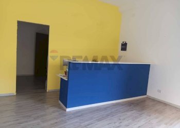 Stanza vuota - Locale Commerciale Via Roma
 
449, Enna - foto 19