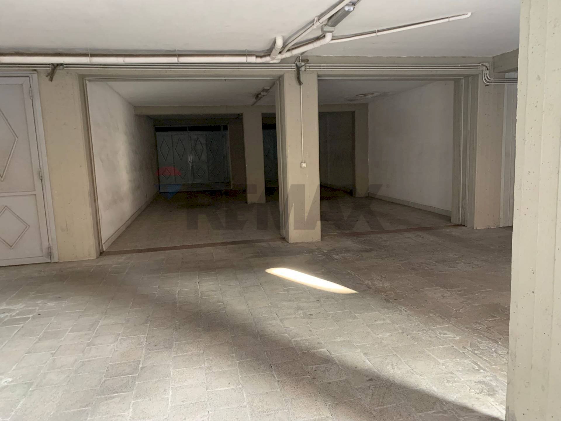 Parcheggio - Box Luigi Capuana
 
9, Camporotondo Etneo - foto 2