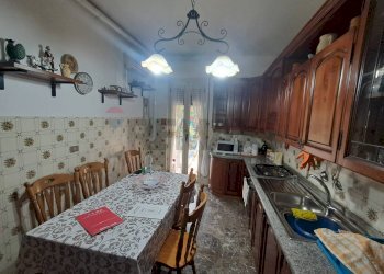 Cucina - Appartamento via enrico trimarchi
 
6, Sant'Alessio Siculo - foto 3