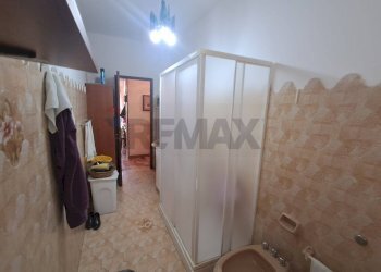 Bagno - Appartamento via enrico trimarchi
 
6, Sant'Alessio Siculo - foto 15