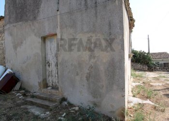 Casa all\'aperto - Rustico CONTRADA MEZZO GREGORIO
 
SNC, Noto - foto 12