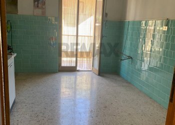 Stanza vuota - Appartamento Via San Giovanni Bosco
 
86, Caltanissetta - foto 15
