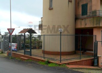 Edificio all\'aperto - Villa a Schiera Via Giorgio La Pira
 
2, Caltanissetta - foto 2