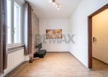 Hall / corridoio - Bilocale Via Bovio
 
2, Bozzolo - foto 12