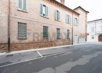 Edificio all\'aperto - Bilocale Via Bovio
 
2, Bozzolo - foto 30