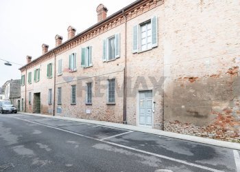 Edificio all\'aperto - Bilocale Via Bovio
 
2, Bozzolo - foto 32