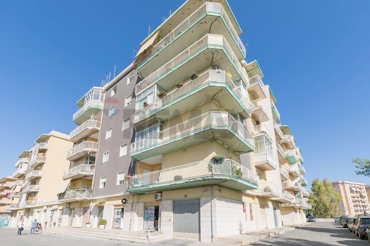 Edificio all\'aperto - Warehouse via monteforte, Siracusa - photo 3