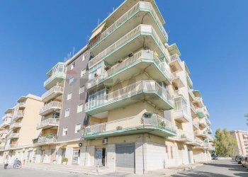 Edificio all\'aperto - Magazzino via monteforte, Siracusa - foto 3