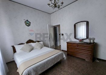 Camera / camera da letto - Four-room apartment Via Braia 8, Millesimo - photo 1