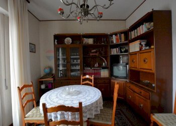 Sala da pranzo - Four-room apartment Via Braia 8, Millesimo - photo 10