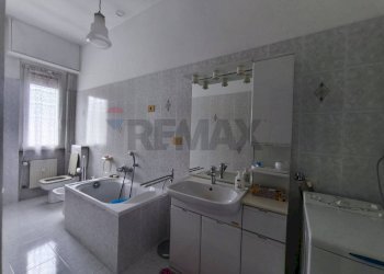 Bagno - Four-room apartment Via Braia 8, Millesimo - photo 33