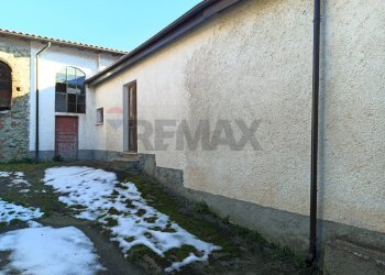 Casa all\'aperto - Casa semi indipendente Via Resii
 
4, Pallare - foto 4